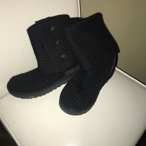 Ugg Classic Carly Button Detailed Knit Boots